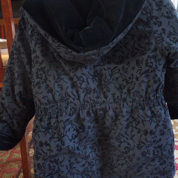 Girl Winter Coat - Picture 2 of 5